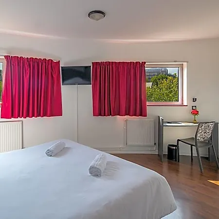 Hotel Cis Kellermann Paříž