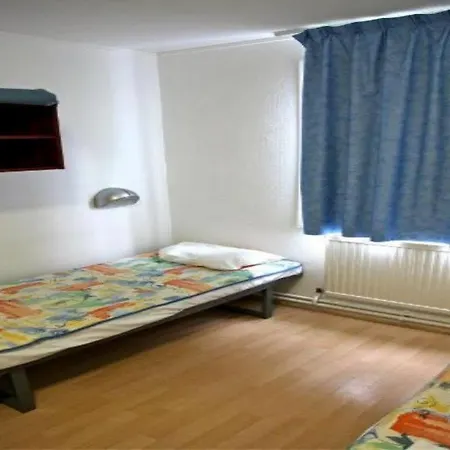 מלון Cis Kellermann 2*