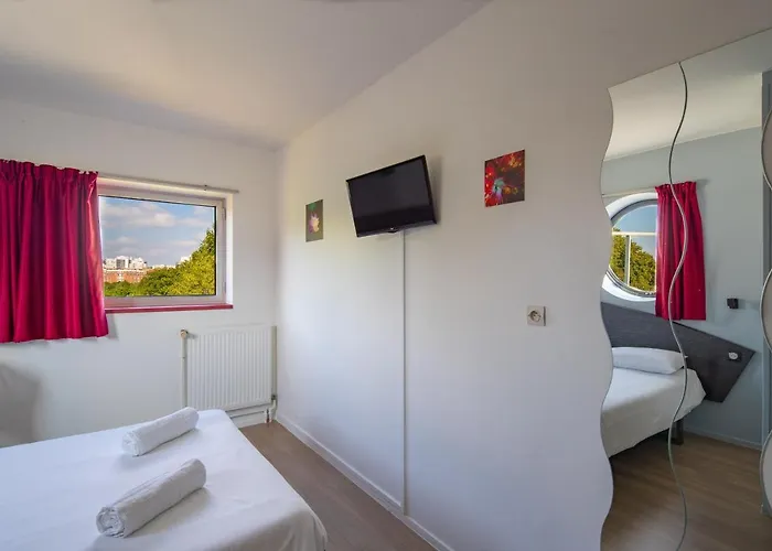 Cis Kellermann Hotel 2*